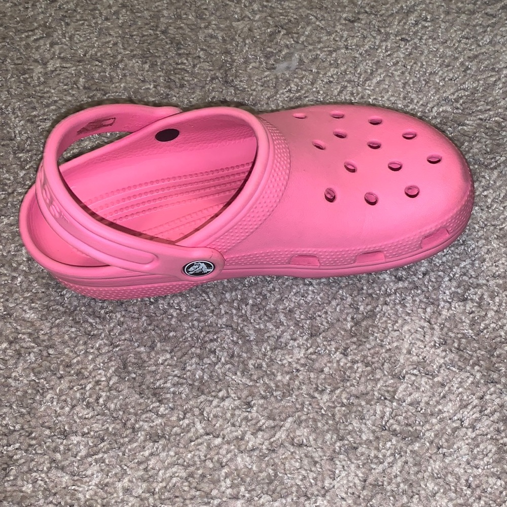 Pink Crocs - Picture 5 of 5